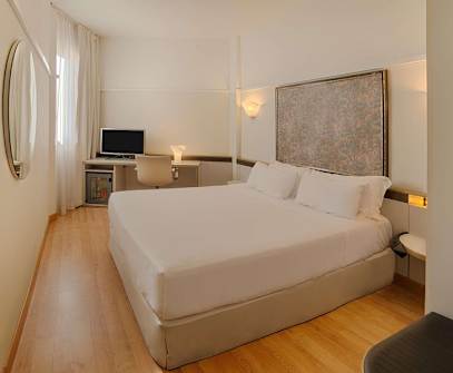 Hotelbild 7 für NH La Spezia