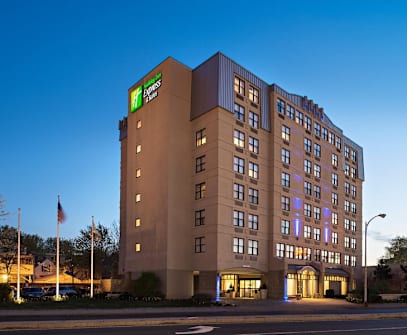 Hotelbild 7 für Holiday Inn Express & Suites Boston - Cambridge