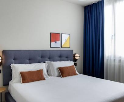 Hotelbild 8 für The Poet Hotel