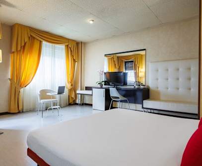 Hotelbild 10 für iH Hotels Bologna Amadeus