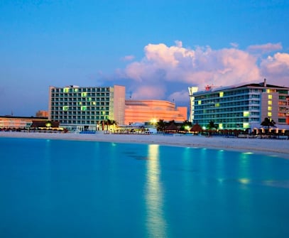 Hotelbild 3 für Krystal Cancún