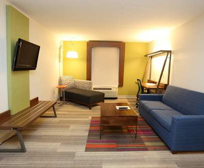 Hotelbild 10 für Holiday Inn Express & Suites Newport News