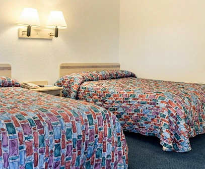 Hotelbild 6 für Express Inn Near Columbus Airport