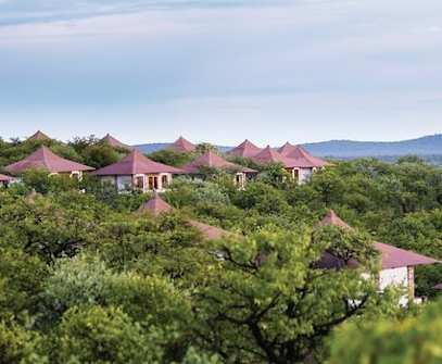 Hotelbild 8 für Etosha Safari Lodge