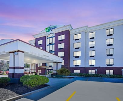 Hotelbild 3 für Holiday Inn Express & Suites Birmingham - Inverness 280