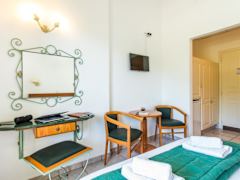 Zimmerbild 8