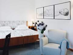 Zimmerbild 16