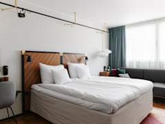 Zimmerbild 9