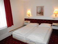 Zimmerbild 3