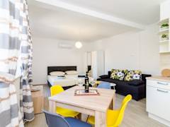 Zimmerbild 6
