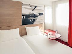 Zimmerbild 11