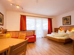 Zimmerbild 7