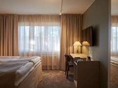 Zimmerbild 4