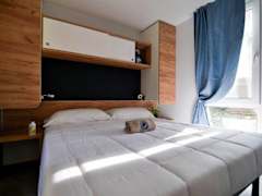 Zimmerbild 8