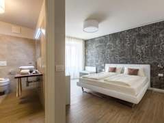 Zimmerbild 7