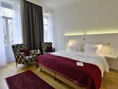 Zimmerbild 9