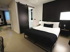 Zimmerbild 8