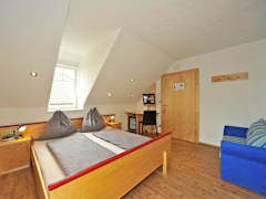 Zimmerbild 27