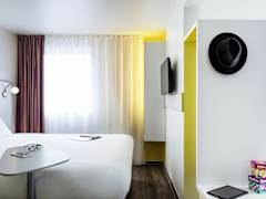 Zimmerbild 9