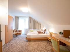 Zimmerbild 4