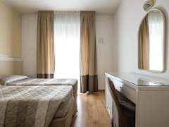Zimmerbild 19