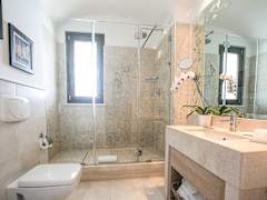 Zimmerbild 24