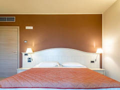 Zimmerbild 9