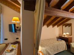 Zimmerbild 14