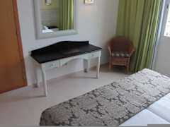 Zimmerbild 13