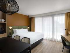 Zimmerbild 11