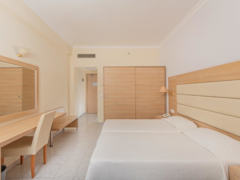 Zimmerbild 15