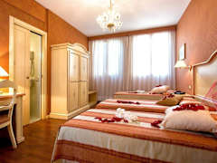 Zimmerbild 12