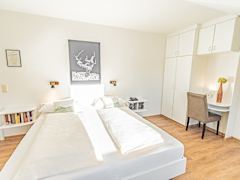 Zimmerbild 9