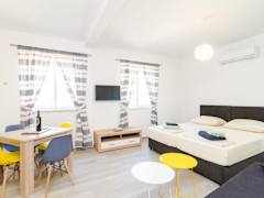 Zimmerbild 12