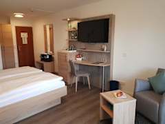 Zimmerbild 7
