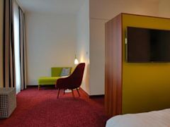 Zimmerbild 6