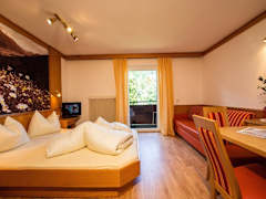 Zimmerbild 12