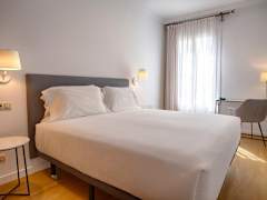 Zimmerbild 8