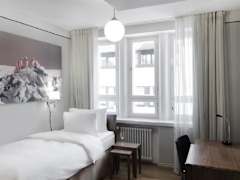 Zimmerbild 8