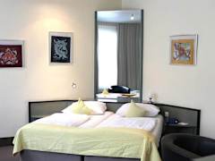 Zimmerbild 9