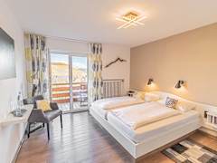 Zimmerbild 6