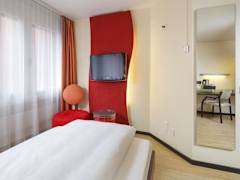 Zimmerbild 8