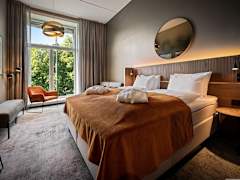Zimmerbild 11