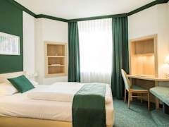Zimmerbild 8