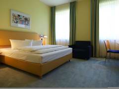 Zimmerbild 12