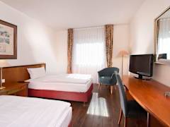 Zimmerbild 7