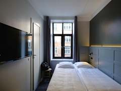 Zimmerbild 4