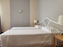 Zimmerbild 3