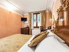 Zimmerbild 7