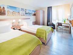 Zimmerbild 6